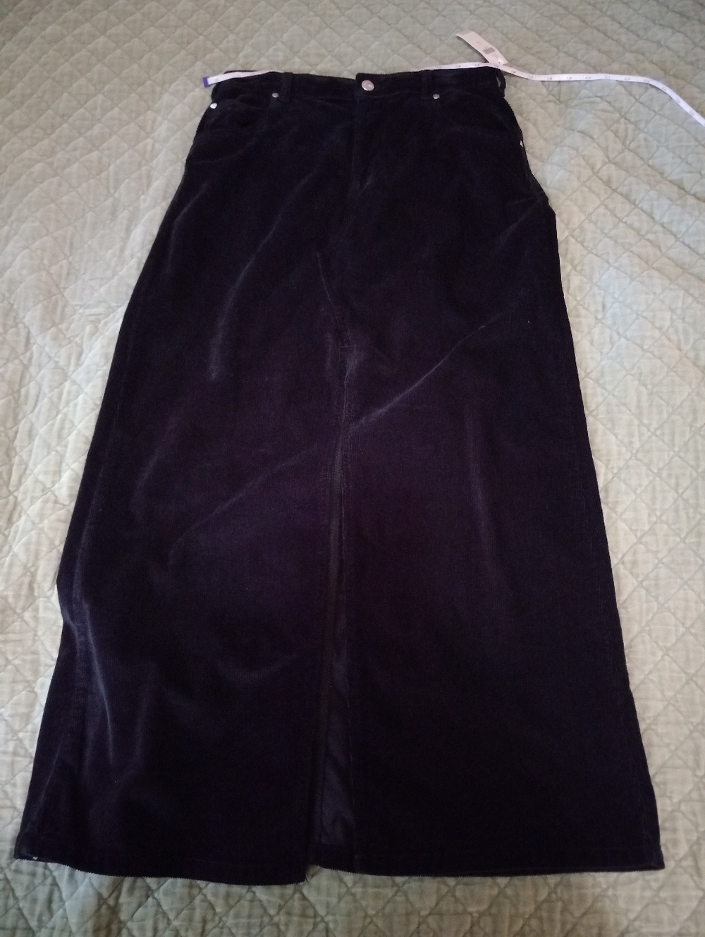 Pilcro Black Corduroy Skirt Size 8 NWT